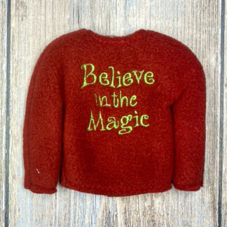 BELIEVE IN MAGIC (RED)
